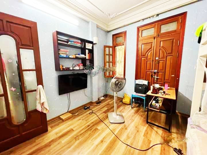 Phân Lô Ngõ An Hòa Hà Đông 7 chỗ đỗ cửa diện tích 42m Mt 4m giá 5.2 tỷ