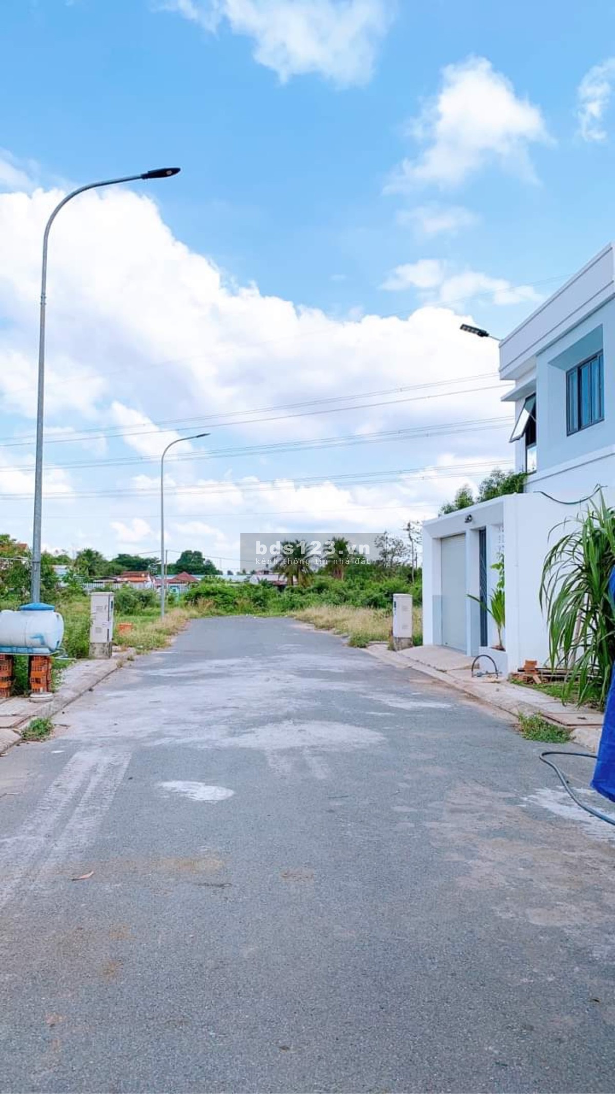 Cần tiền nên bán đất giá rẻ ngân hàng hỗ trợ vay, giá tốt diện tích 104m2