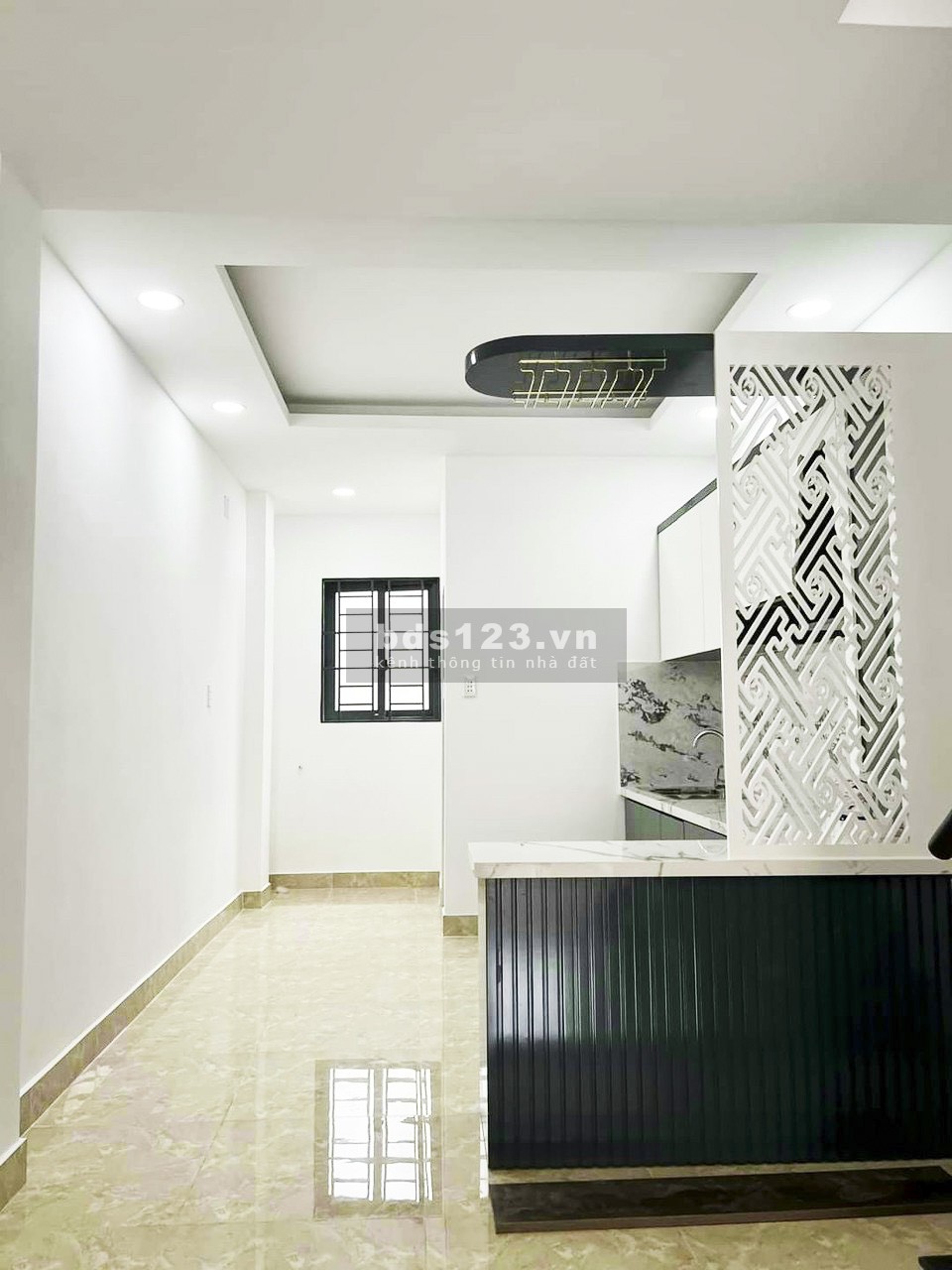 Bán nhà đẹp mặt tiền hẻm xe hơi 861 đường Trần Xuân Soạn, phường Tân Hưng, Quận 7.