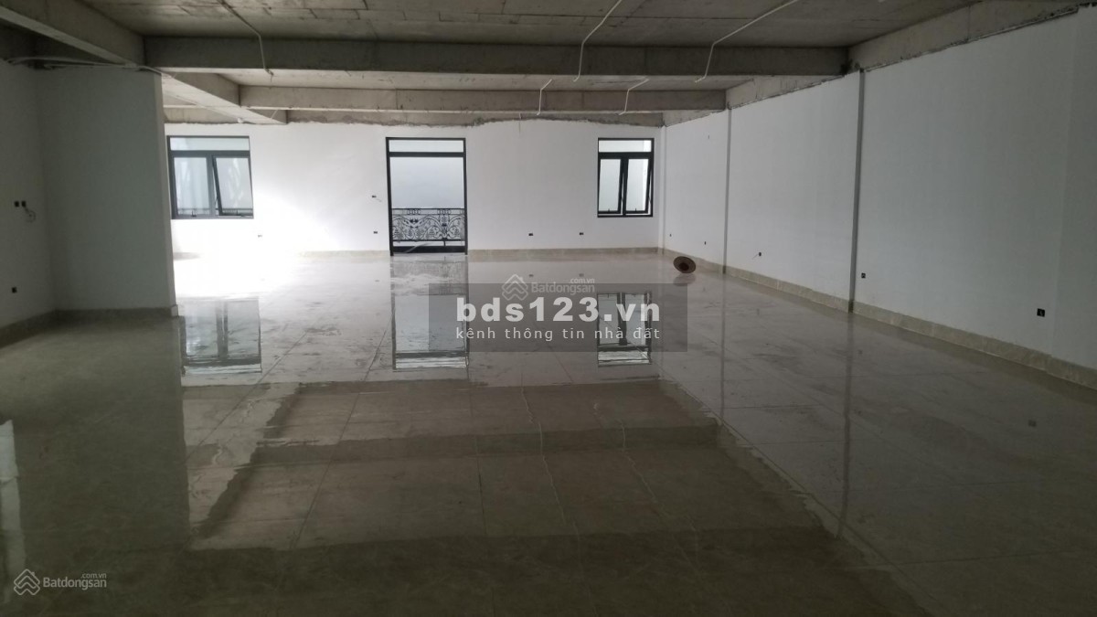 Chính chủ cho thuê văn phòng 172 phố Giáp Bát thương lượng chính chủ