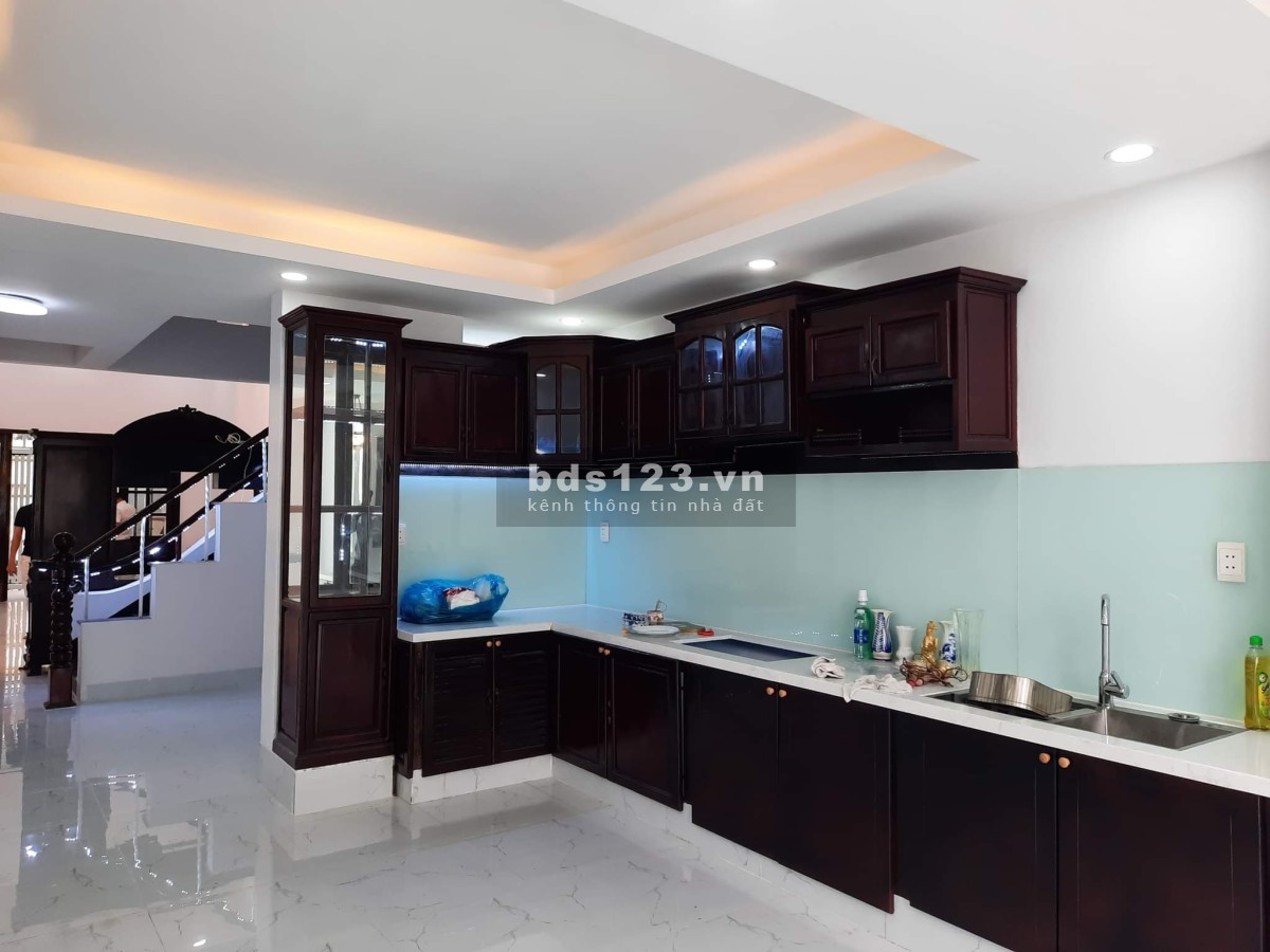 Bán nhà Đông Hưng Thuận Quận 12, diện tích 92m2, giá tốt đúc 2 tầng kiên cố