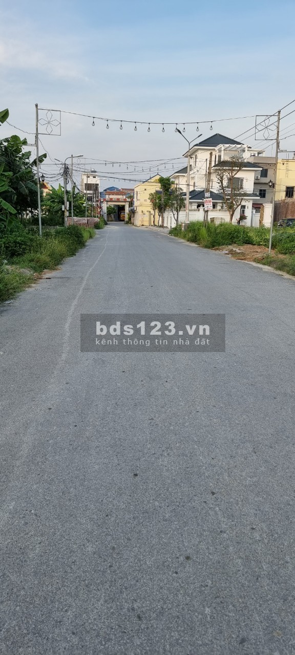 Bán lô đất 94m2 ngang 5m đường nhựa 10m giá 1.6 tỷ rất gần trung tâm hành huyện AN DƯƠNG