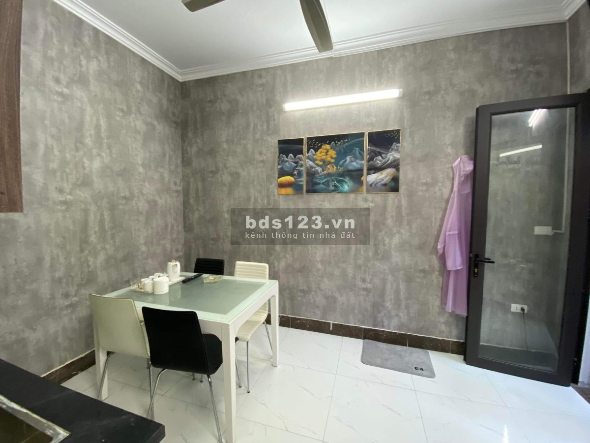 Sở hữu ngay nhà Minh Khai, Hai Bà Trưng DT 20m² x 3 tầng, chỉ với 2,5 tỷ đồng.