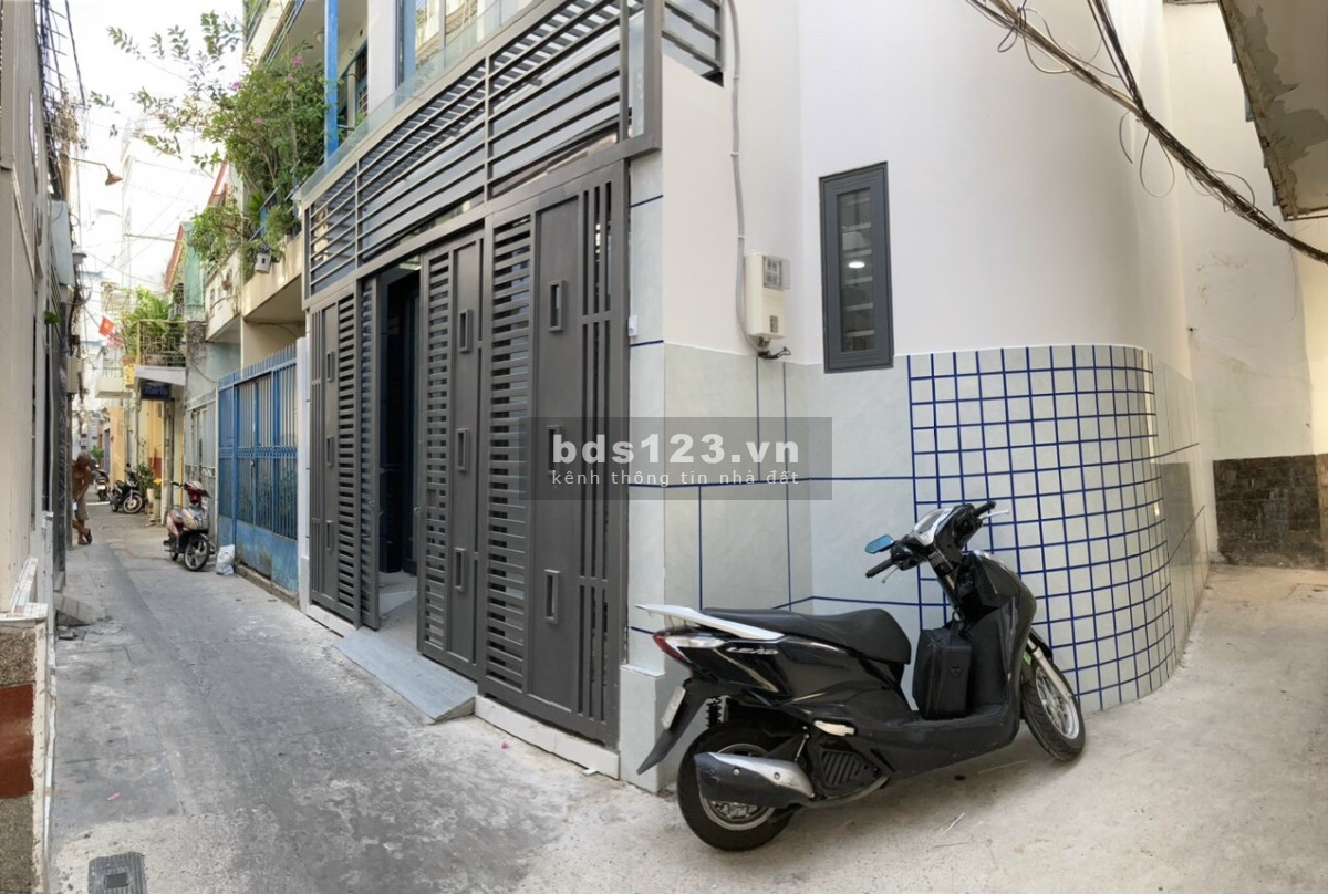Chính chủ cần bán nhà Đường Trần Đình Xu Quận 1 giá rẻ lh 0329736978