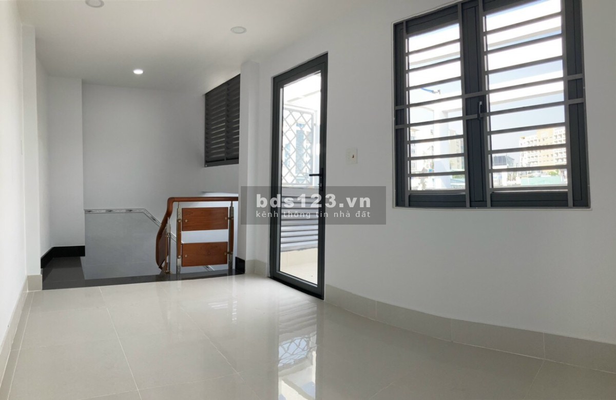 Chính chủ cần bán nhà Đường Trần Đình Xu Quận 1 giá rẻ lh 0329736978