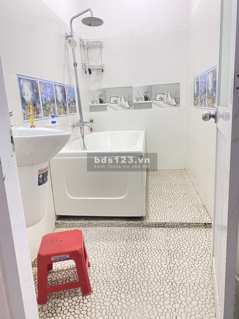 Bán Gấp Nhà HXH Phường Phước Long B Quận 9 Thủ Đức, DT 200m2 Giá Giảm Mạnh 18 Tỷ 1