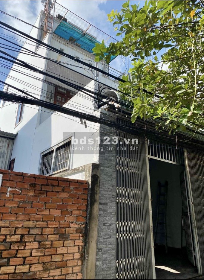 Cho thuê nhà NC mới đẹp hẻm xe hơi đường 210 P.Tăng Nhơn Phú A Quận 9