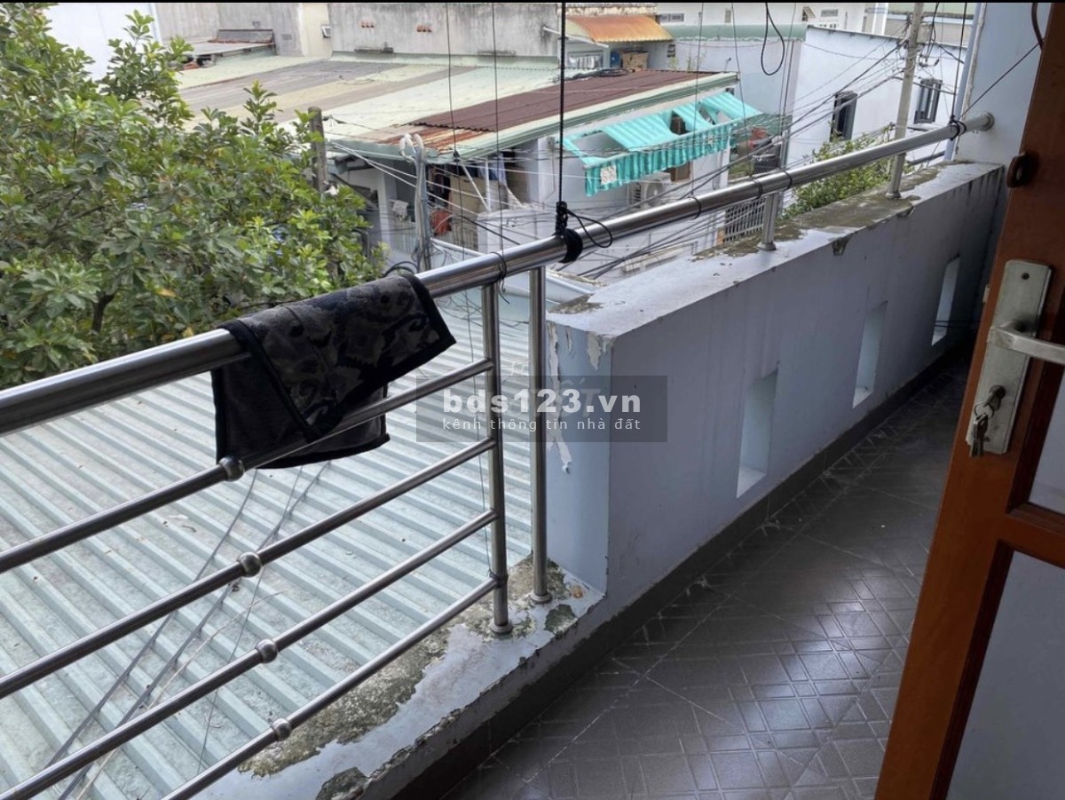 Cho thuê nhà NC mới đẹp hẻm xe hơi đường 210 P.Tăng Nhơn Phú A Quận 9