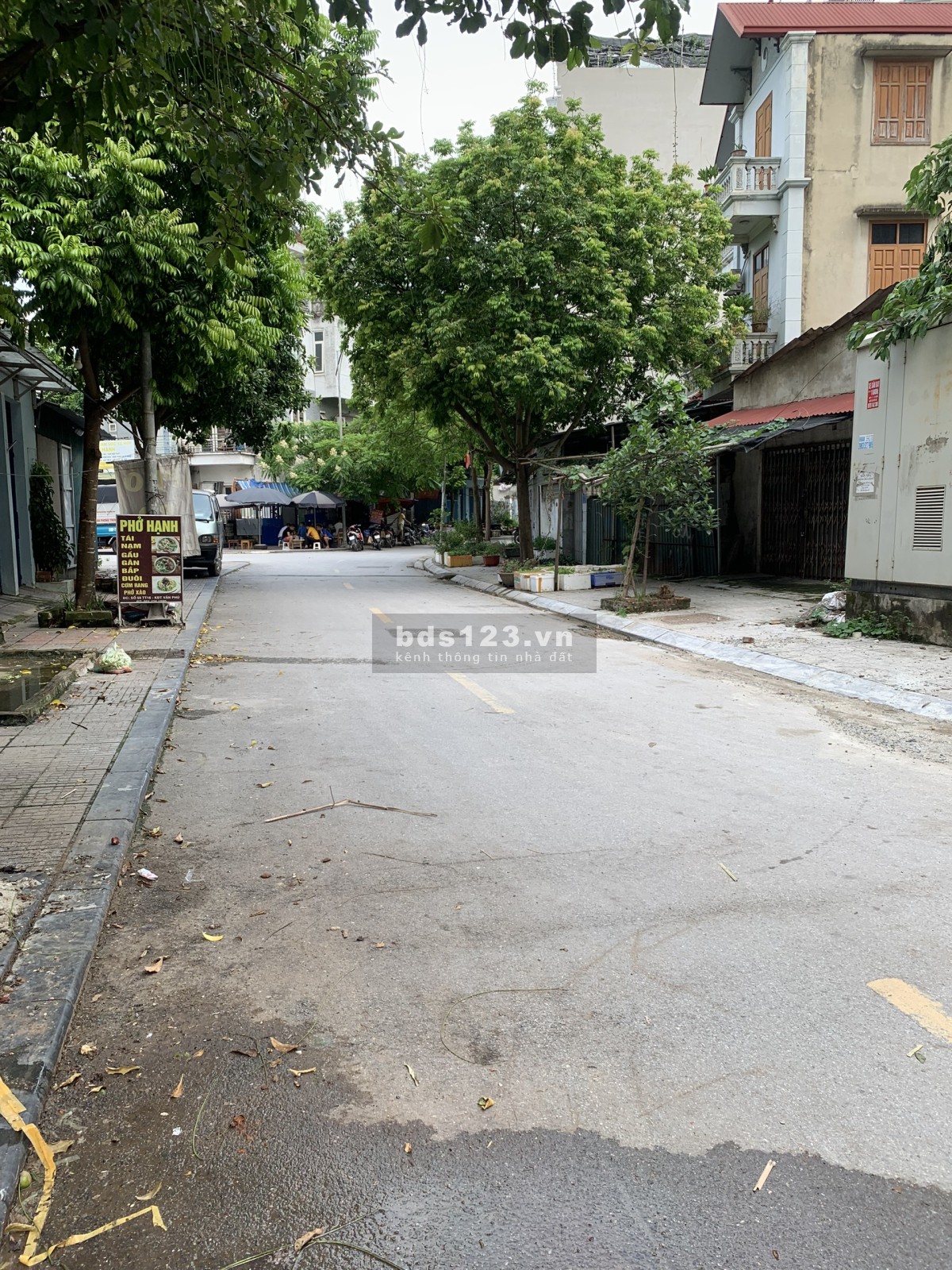 Bán gấp nhà 4 tầng tại phố Lê Lợi, Quận Hà Đông giá 2,7…