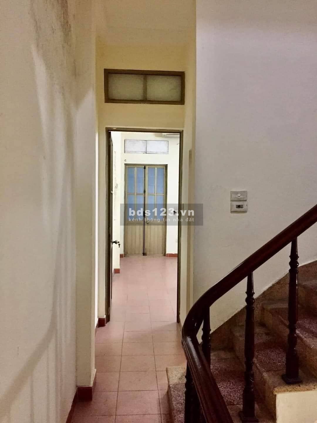 Nhà hiếm Nam Dư 2 diện tích 40m² giá bán 3,3 tỷ đồng