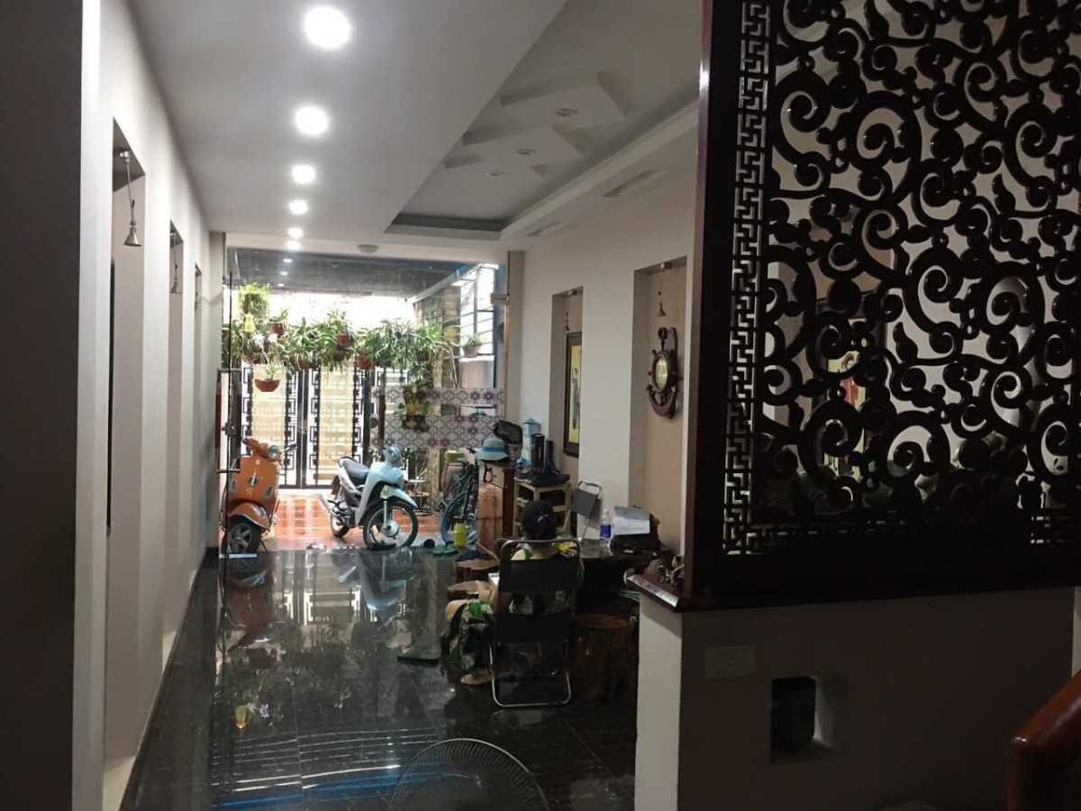 Nhà phố Hoàng Như Tiếp, Bồ Đề, DT 90m² x 5 tầng, giá chỉ 7,4 tỷ đồng