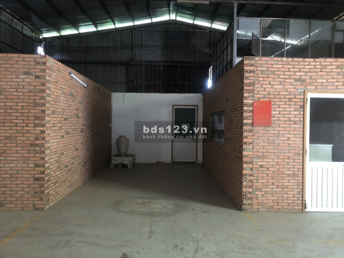 Cho thuê kho diện tích 1500m2 Nguyễn Xiển, phường Long Bình, Quận 9, TPHCM