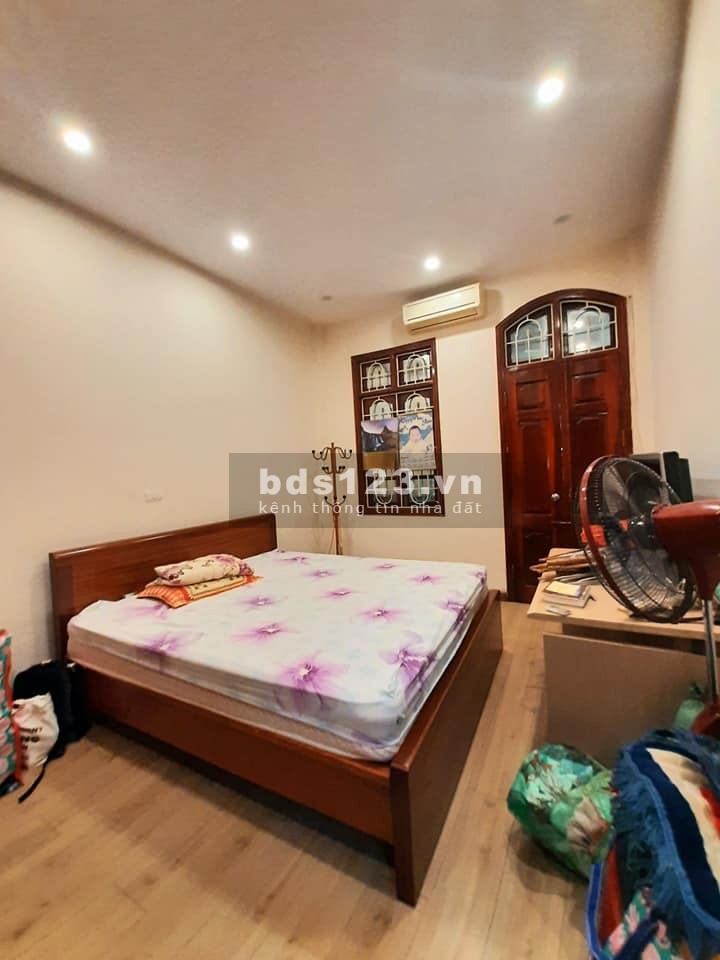 Chính chủ bán nhà khu đô thị Văn Phú Hà Đông, lô góc ô tô…