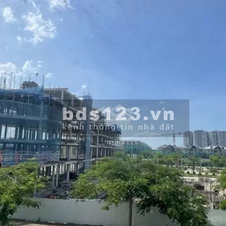 Nhà ngay cạnh UBND Gia Lâm, sau có tiền cũng không mua được