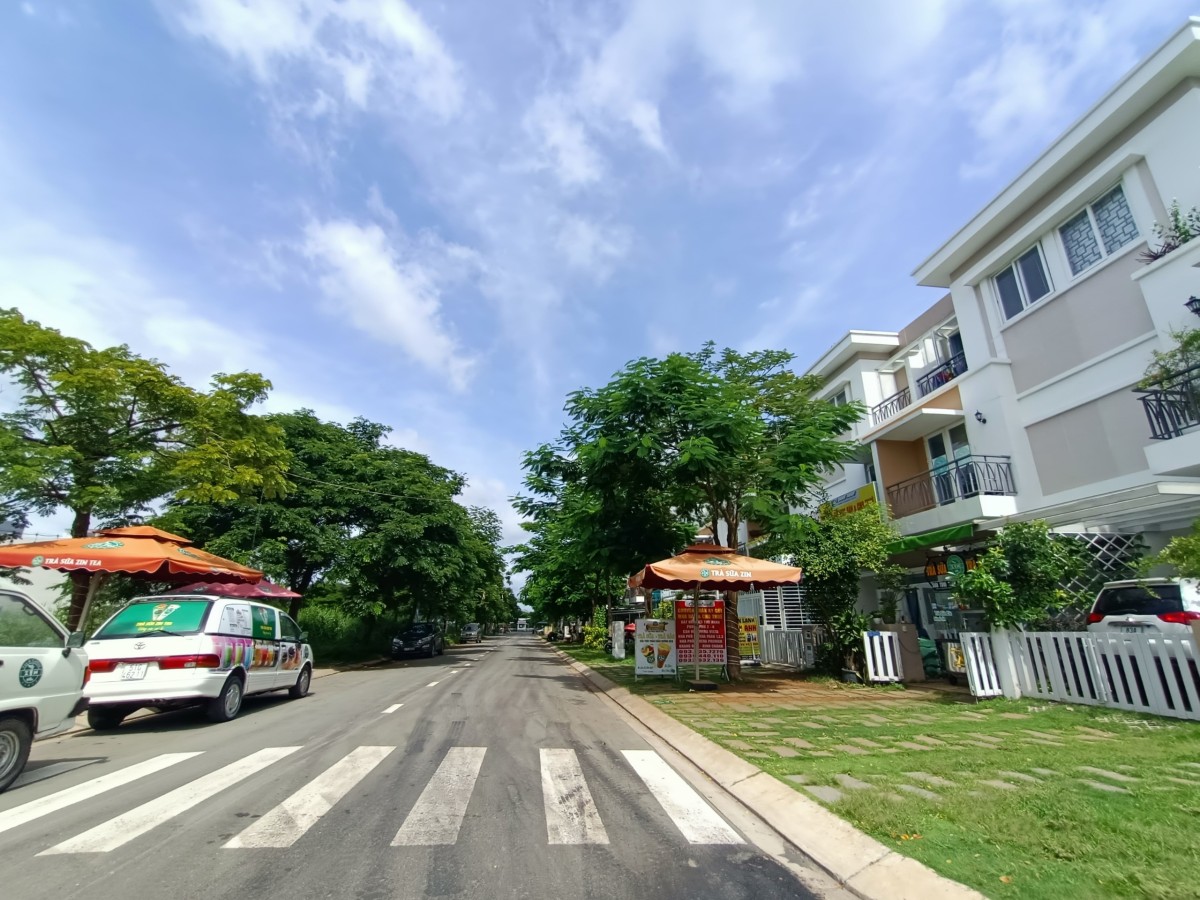 Bán nhà phố lovera park khu dân cư phong phú tiện ích đủ, hỗ…