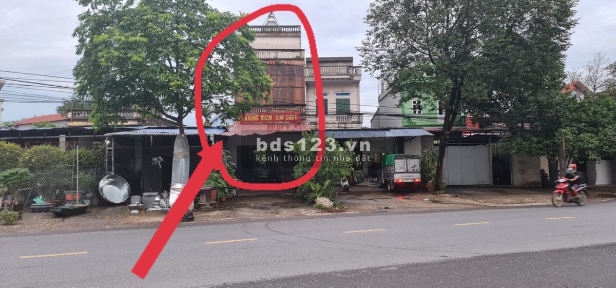Bán nhà diện tích 138m2 đã trừ lưu không, sổ đỏ chín chủ, mt Quốc Lộ 3, giá 35 triệu/m2