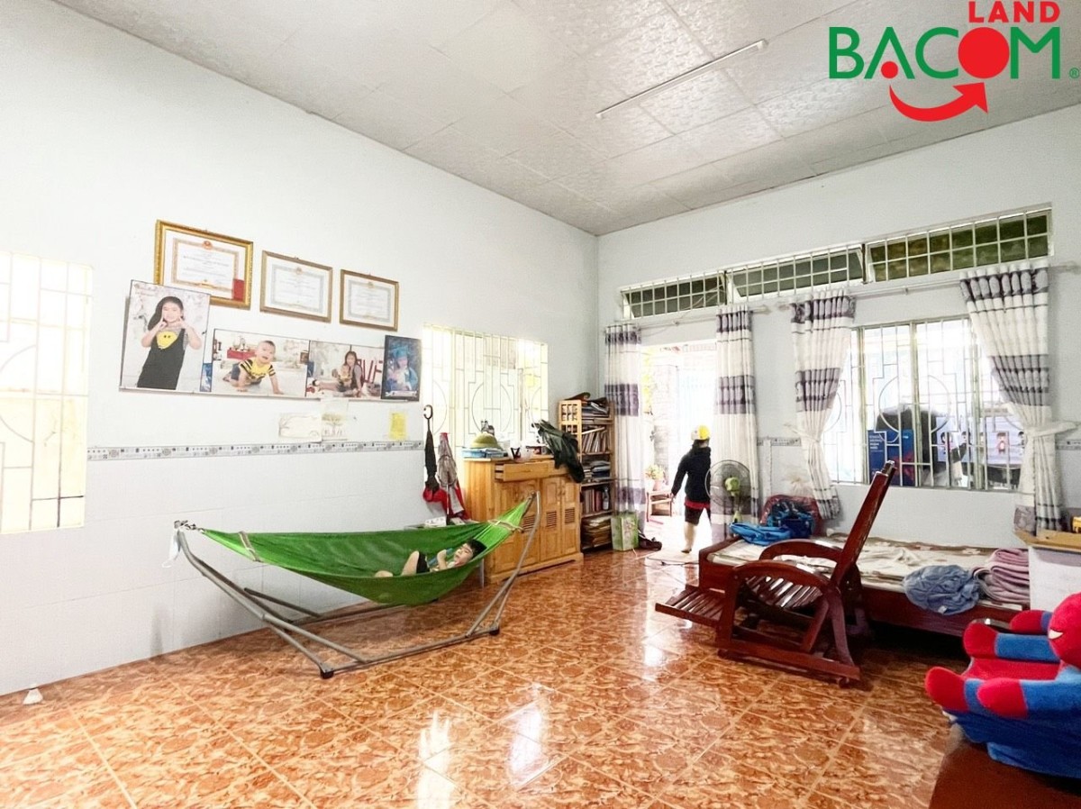 Bán nhà ở Khu Cư Xá Công An B5 123m2 (6,3 x20) SHR THỔ CƯ 100%, chỉ 4,5 tỷ