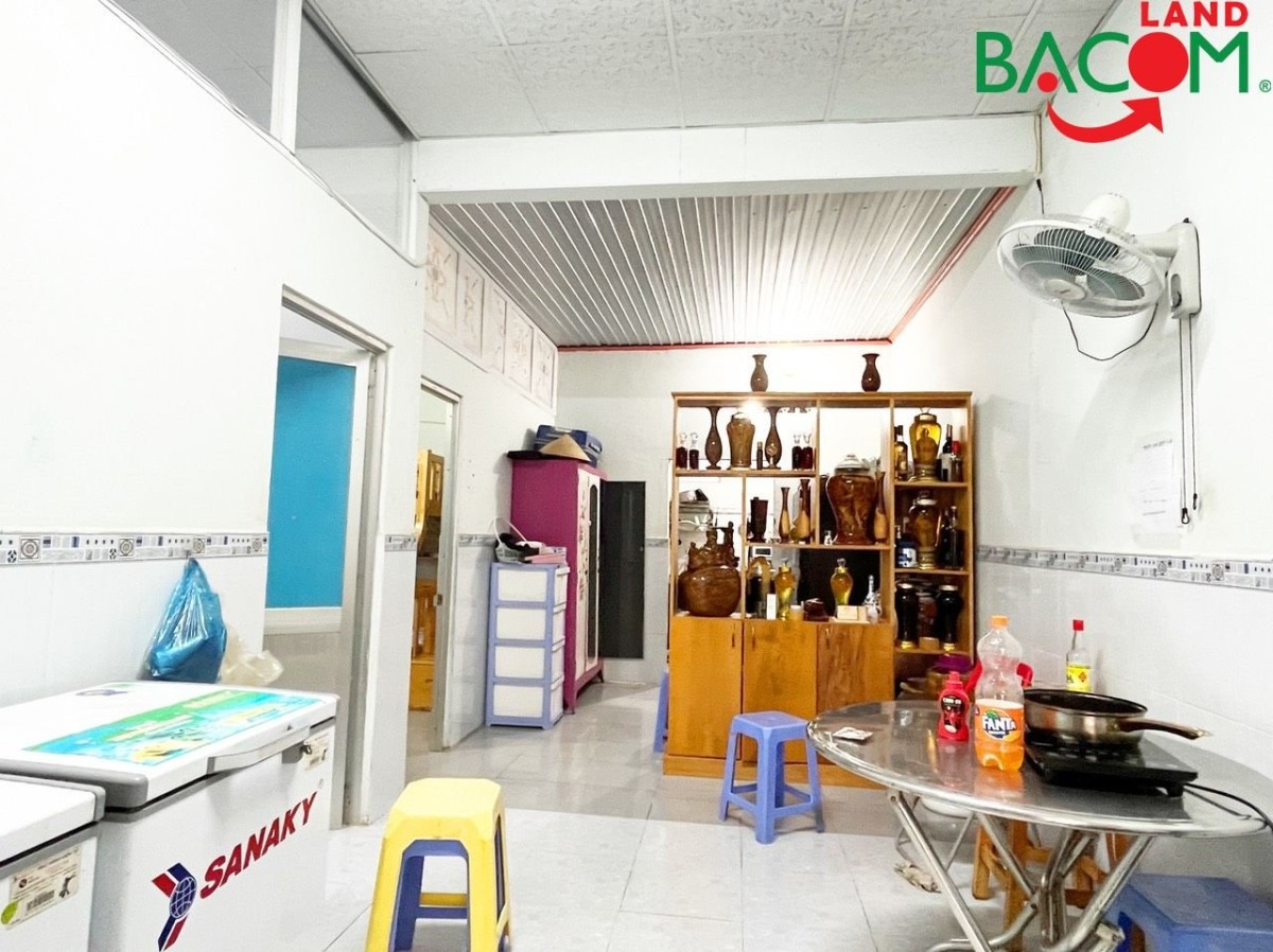 Bán nhà ở Khu Cư Xá Công An B5 123m2 (6,3 x20) SHR THỔ CƯ 100%, chỉ 4,5 tỷ