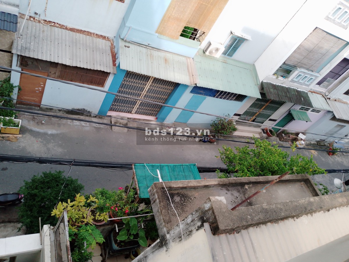 Bán nhà 2 mặt tiền khu dân cư đông Lê Công Phép Quận Bình Tân, giá 10.5 tỷ