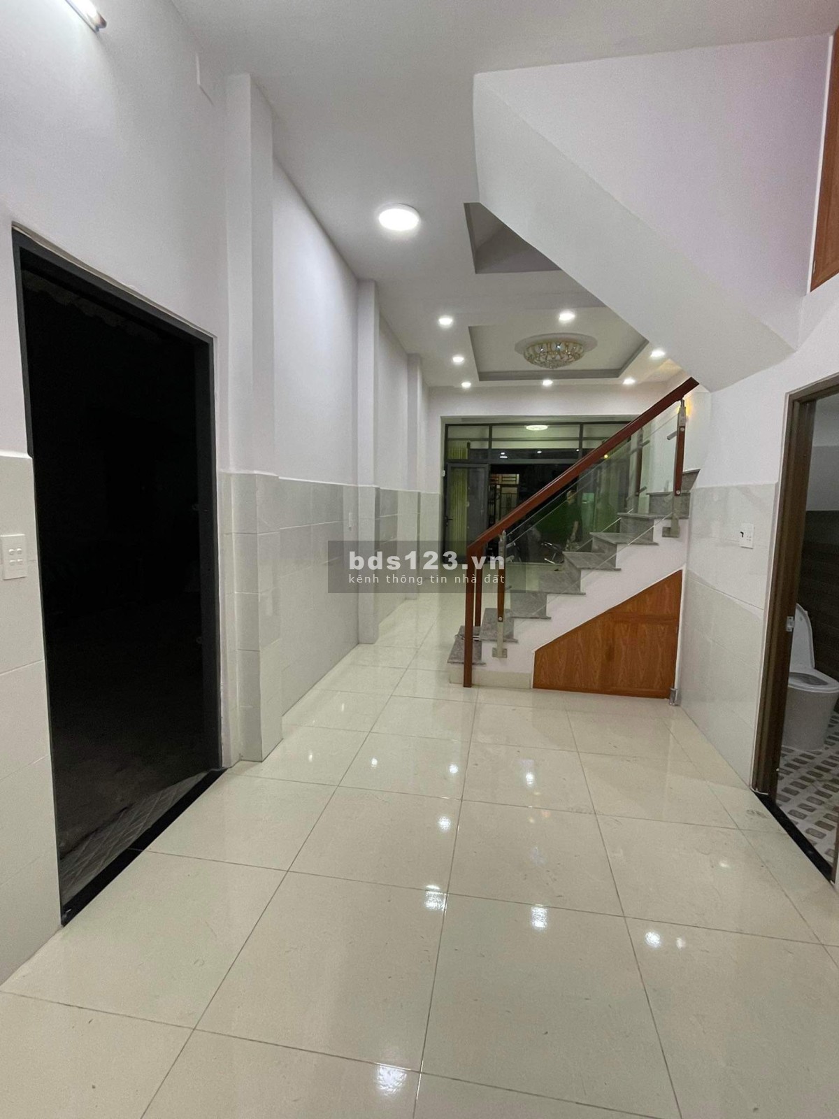 Nhà sát mặt tiền Nguyễn Văn Yến, Tân Thới Hòa, Tân Phú, DT 52m², nhỉnh giá 7 tỷ đồng