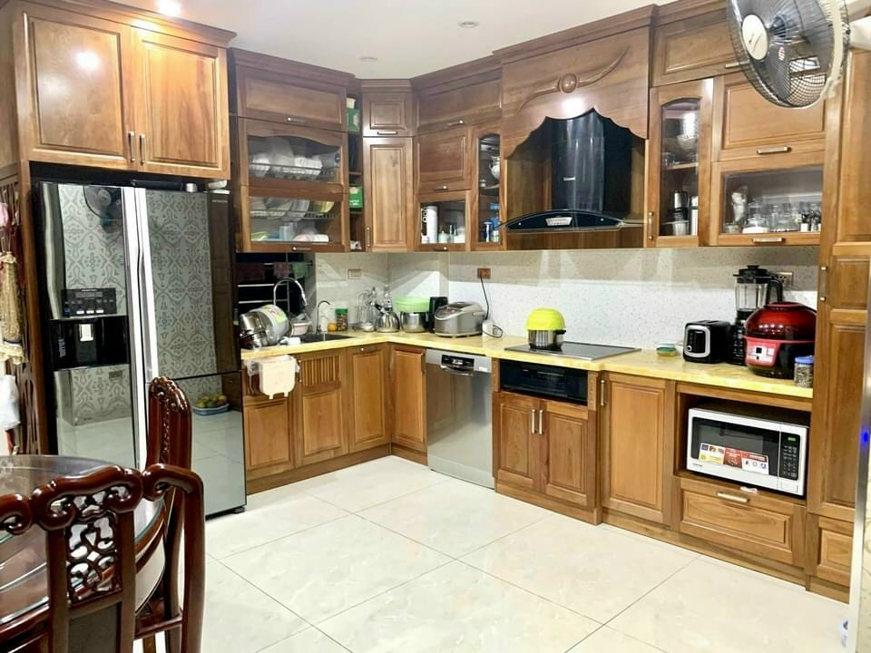 Bán nhà 5 tầng diện tích 75m2, Tư Đinh, gara ô tô tránh, giá 7.6 tỷ, lh 0912677029