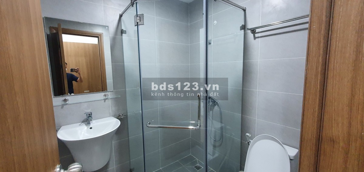 Cho thuê căn hộ Bcons Green View căn 2PN 2WC chỉ từ 5Tr/tháng lhcc 0903379605