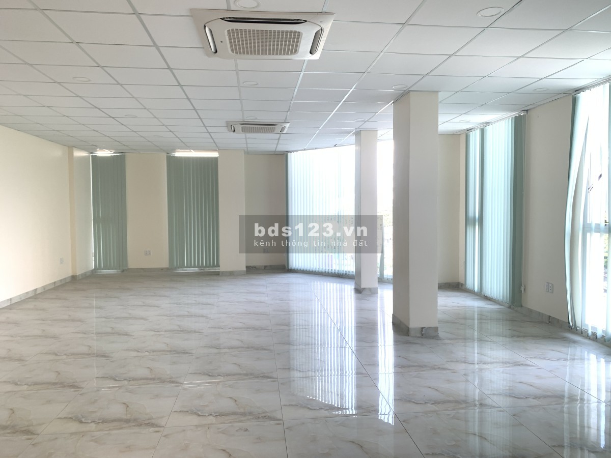 Cho thuê nhà làm mặt bằng kinh doanh hoặc làm văn phòng liên hệ 0908470402