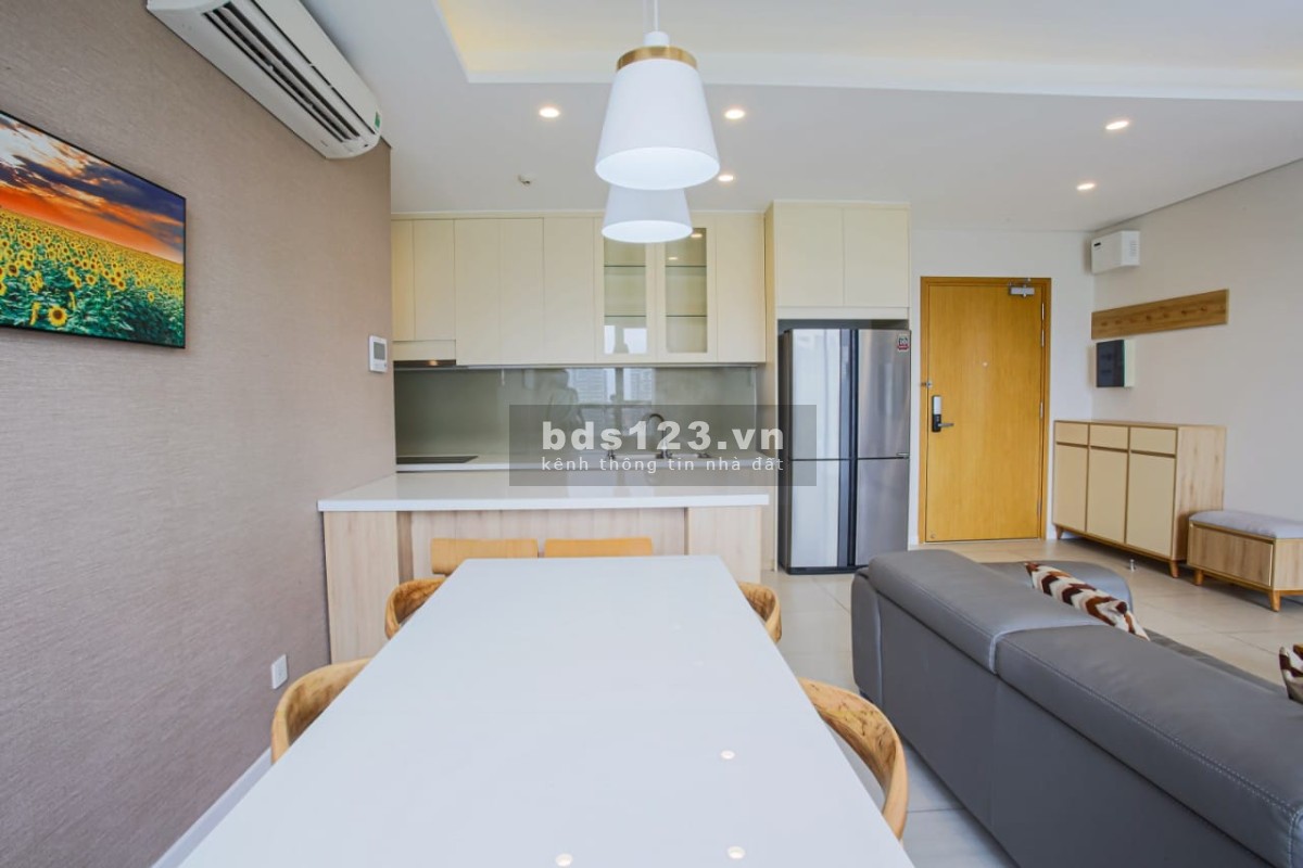 Chẳng cần đi đâu xa, nhà đẹp ngay bên ta. 2pn cho thuê tại Đảo Kim Cương. LH em Tâm: 0902.0506.43