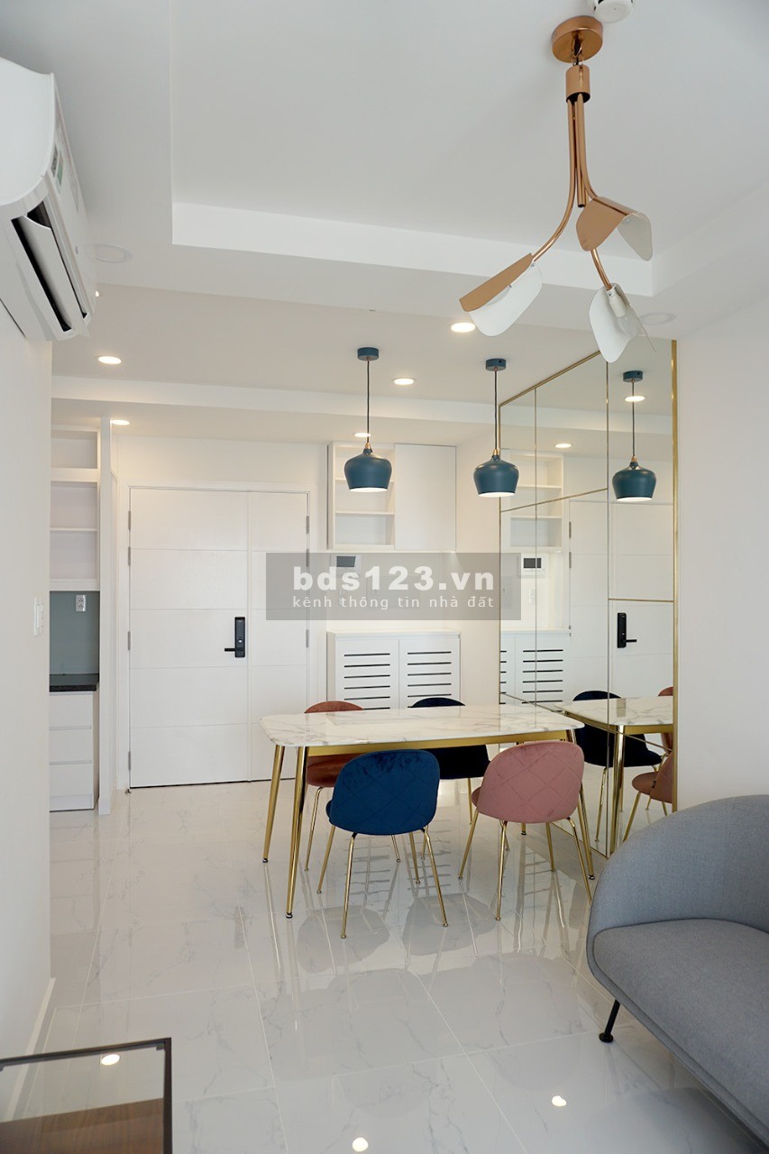 Căn hộ 2PN 71m2 tại chung cư Terra Royal Nam Kỳ Khởi Nghĩa - Cho thuê 21tr/th, full nội thất