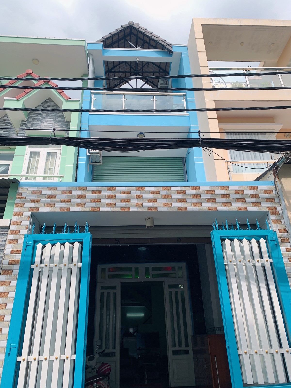 Nhà 3 Tầng Mặt Tiền Tùng Thiện Vương Quận 8 Giá 6.5 tỷ, diện tích 70m2 lh 0962931613