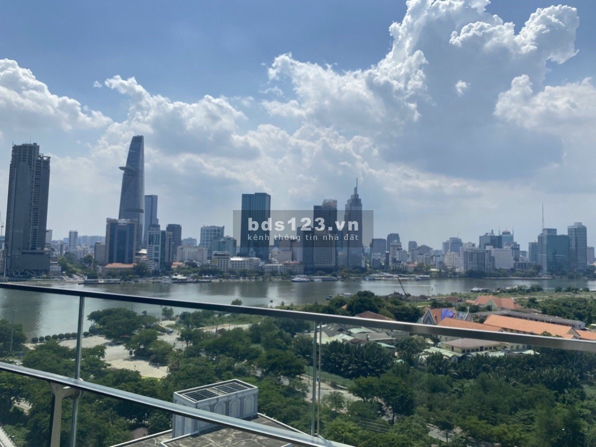 Cho thuê Empire city 1 phòng ngủ view Bitexco, tầng cao 1000$