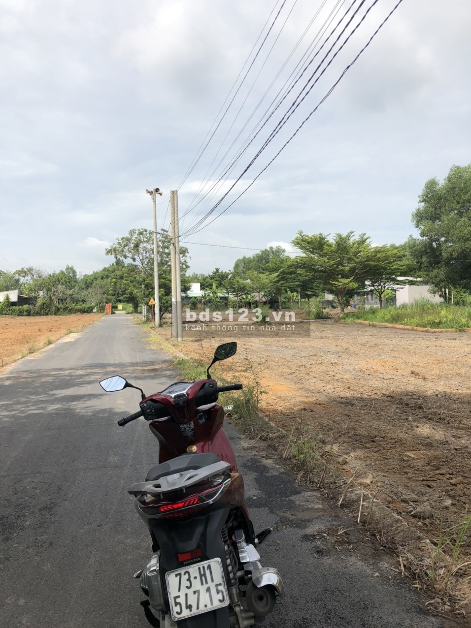 Cần bán căn trọ mới xây dựng và lô đất nền ở Mỹ Phước 3 gần chợ chính chủ sổ hồng vợ đứng tên
