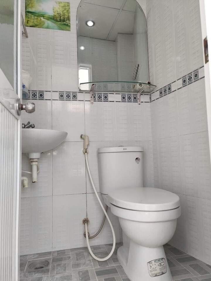 Bán nhà hẻm xe hơi đậu cửa nhà phường 5 Quận Bình Thạnh vào ở ngay