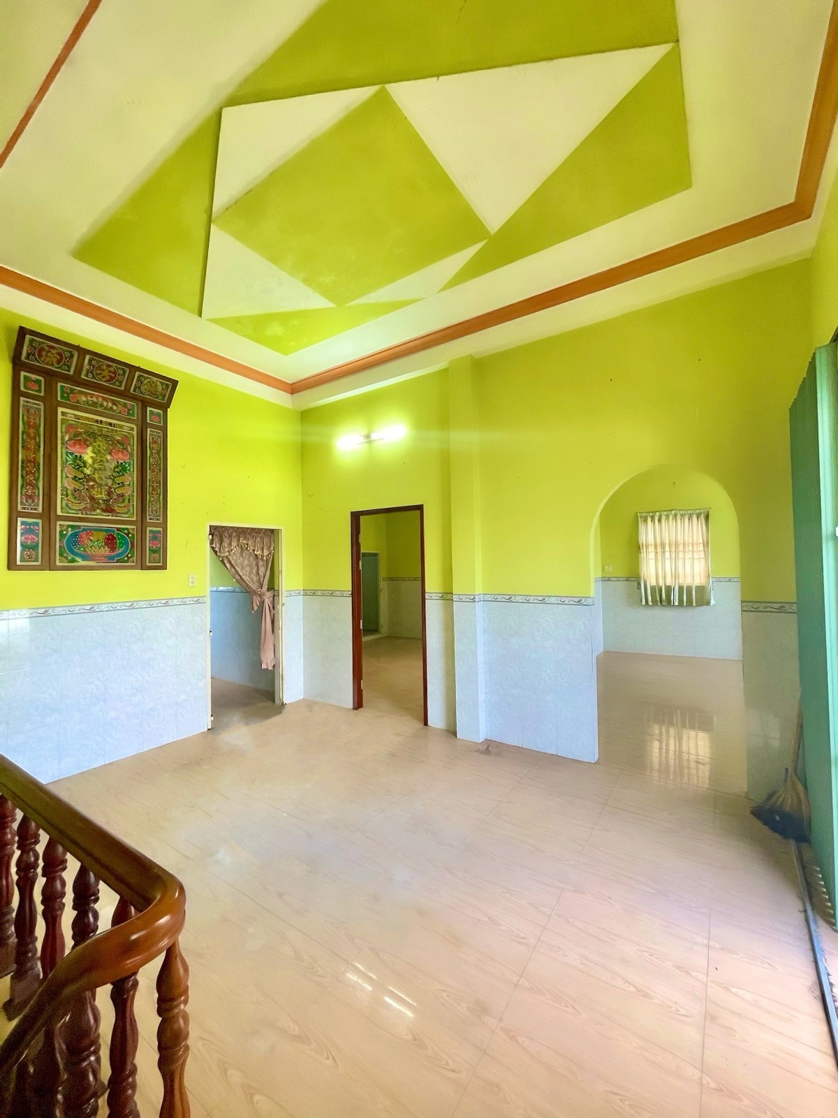 Nhà lầu diện tích 200m2 ngay trung tâm Quận Ninh Kiều đường Trần Hưng Đạo