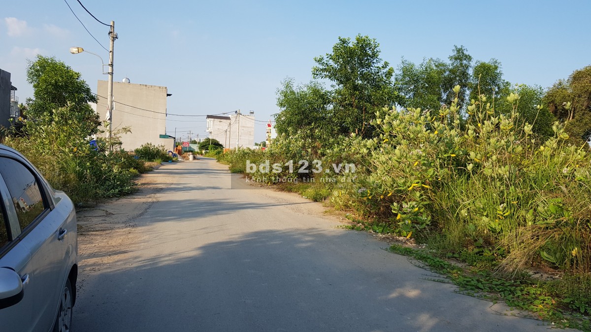 Cho thuê mặt bằng đất giá rẻ 200/74 đường Bưng Ông Thoàn, Phú Hữu, Quận 9