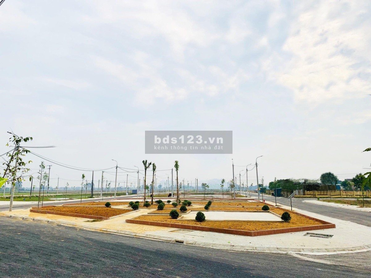 Đất đầu tư sinh lời cao, giá rẻ nhất thị trường liên hệ 0946653686