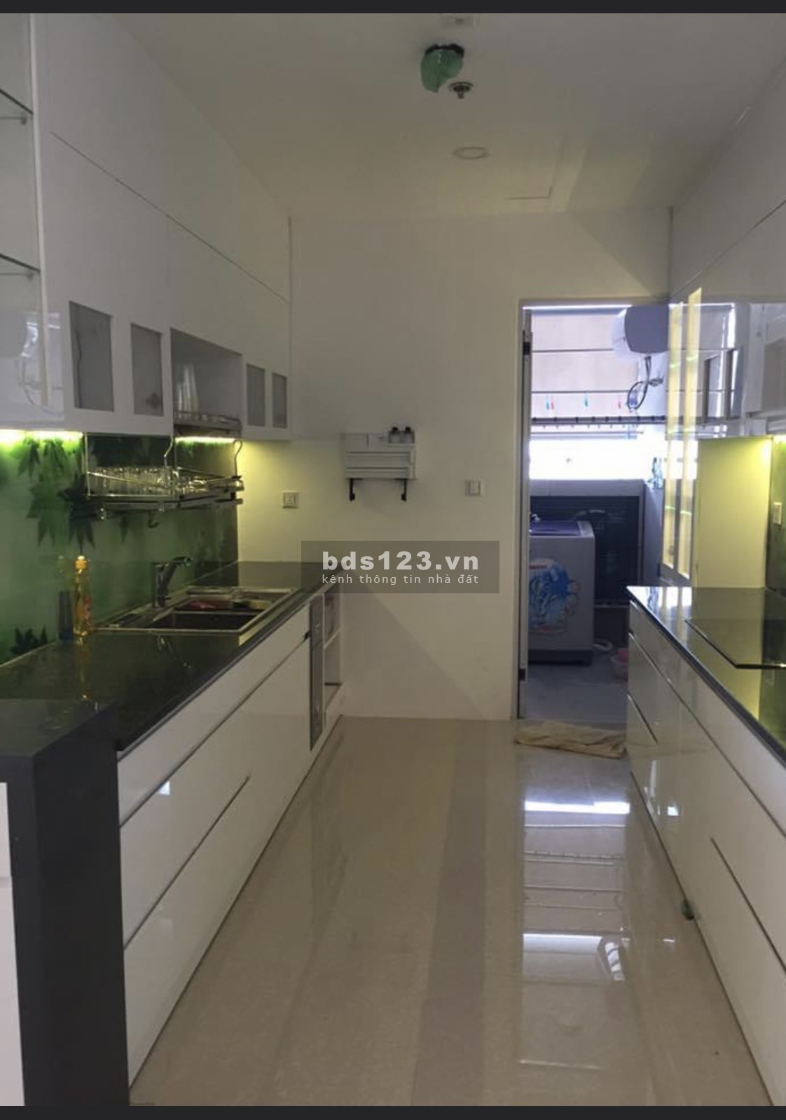 Cho thuê cccc The Prince, 3PN, 30 triệu, có suất ô tô liên hệ 0362668864