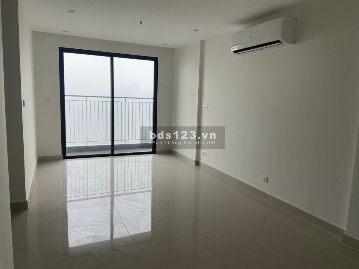 Cần tiền đầu tư bán gấp ào căn 2N 1VS tại dự án VOP giá 1.55 tỷ LH:0965.479.380