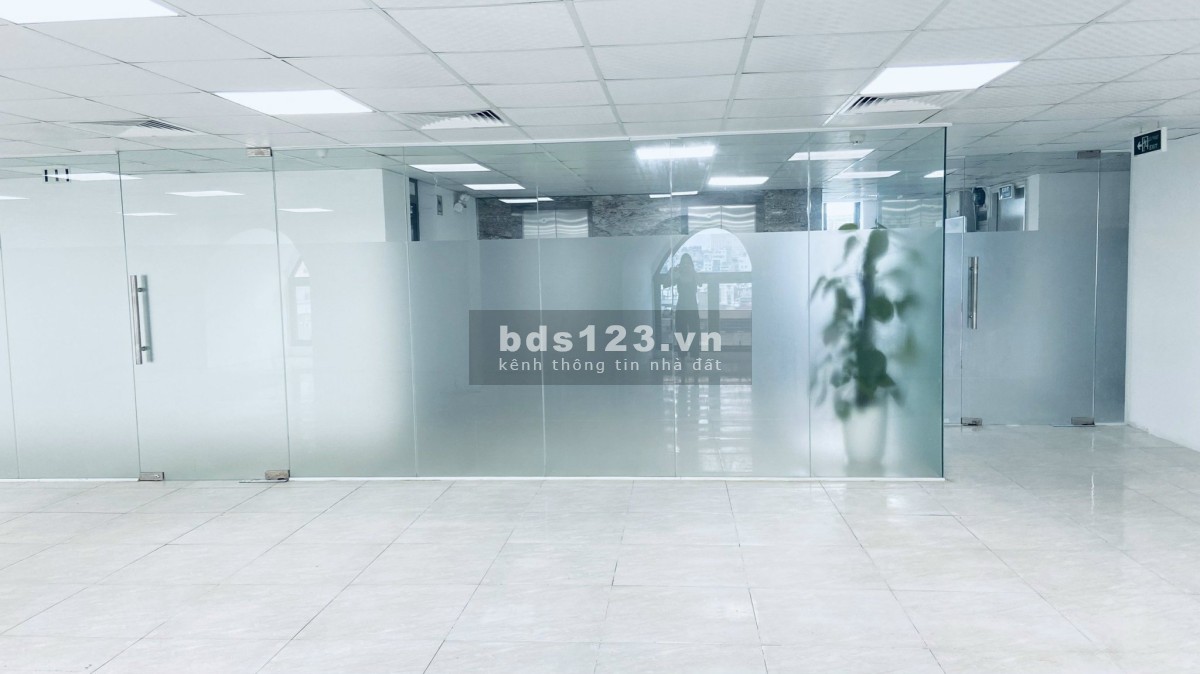 Cho thuê văn phòng toà nhà D'Office tại Thành Thái, tiện ích đầy đủ