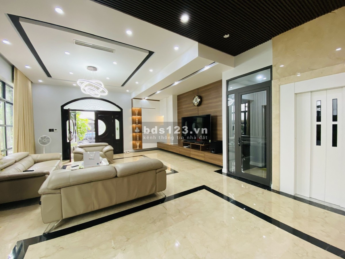 Vinhomes Imperia Em có căn song lập Paris 200m2 hoàn thiện cực đẹp giá hợp lý
