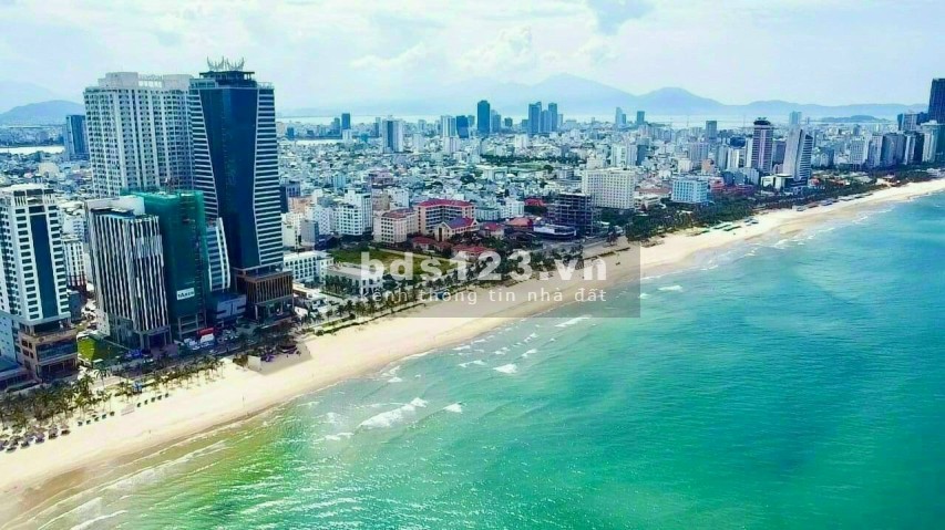 Bán căn hộ mặt cao cấp mặt biển Mỹ Khê, view thoáng kiến trúc nhà đẹp