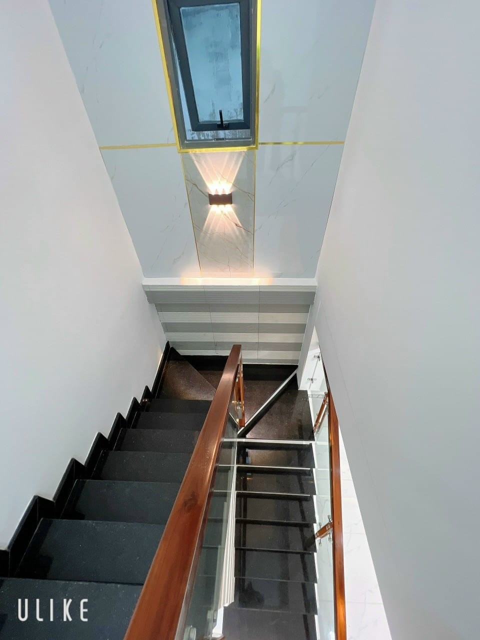 Nhà hẻm xe hơi Âu Dương Lân Quận 8 DT 76m², giá 6,6 tỷ đồng