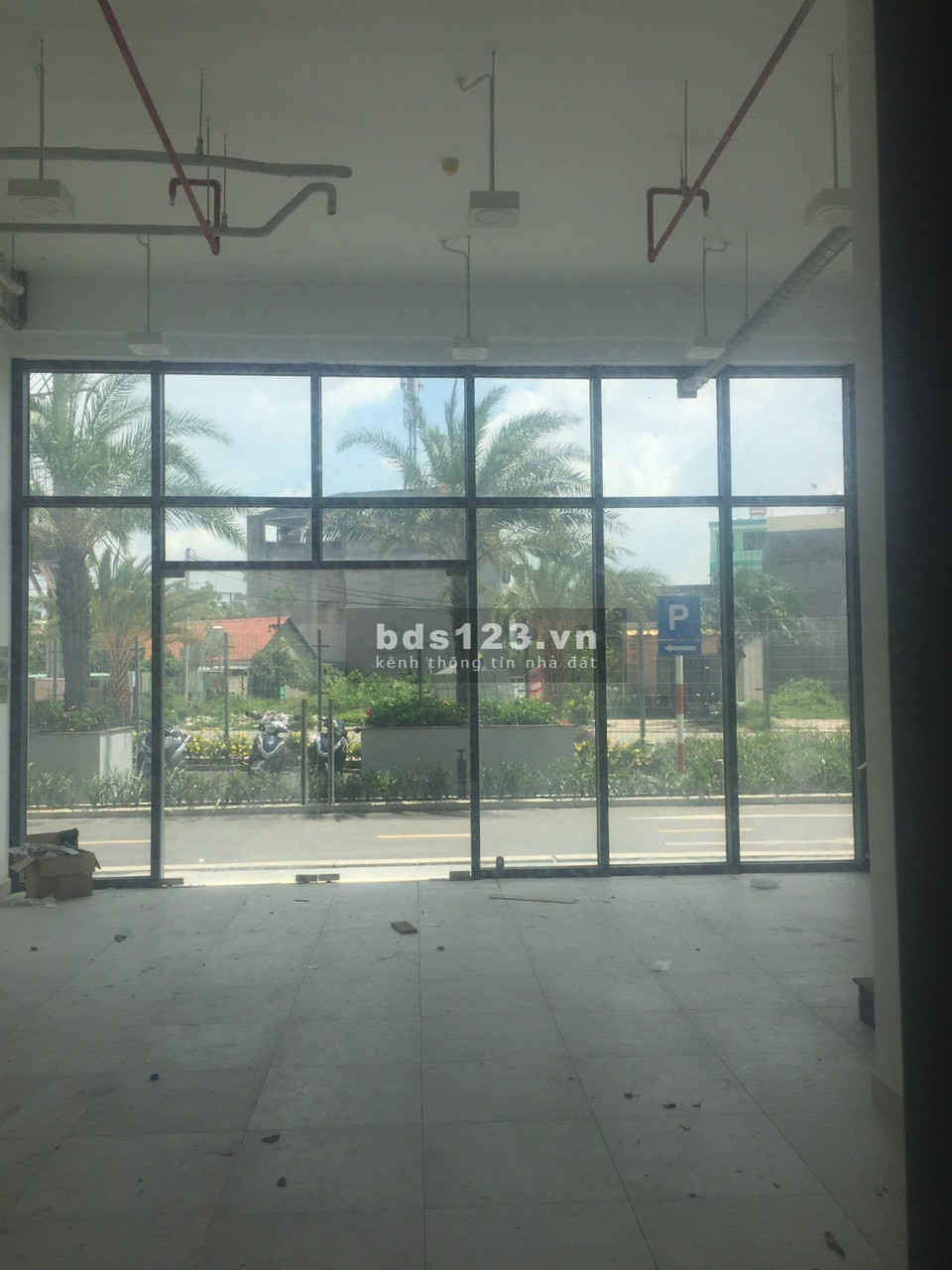 Chủ bán gấp duy nhất 1 căn hộ Ricca Quận 9 dt 56m2, giá chỉ 1.7 tỷ lh 0818004200