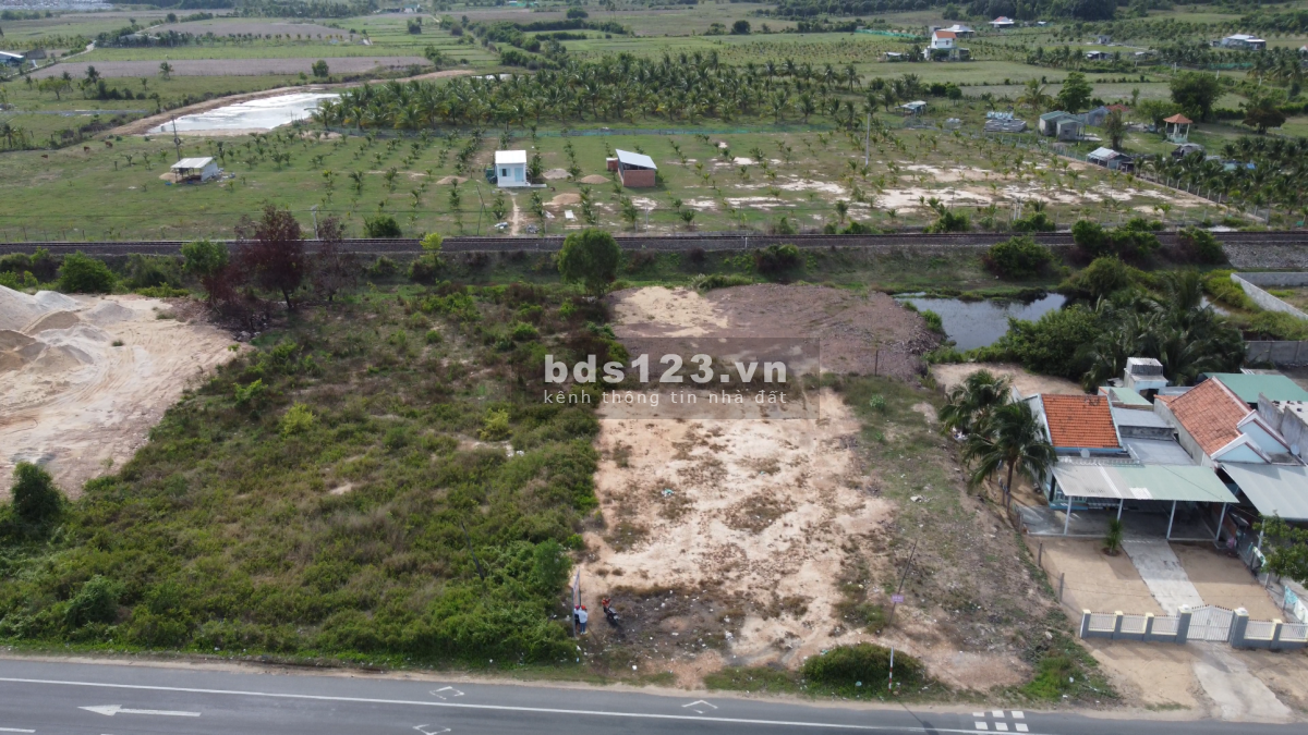 Lời ngay khi mua lô đất giảm giá sâu ở Bắc Vân Phong tỉnh Khánh Hoà, giá tốt