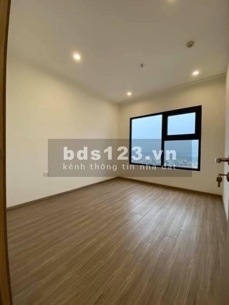 Bán Vinhome Quận 9 Khu S205 ban công Đông Nam giá rẻ hấp dẫn