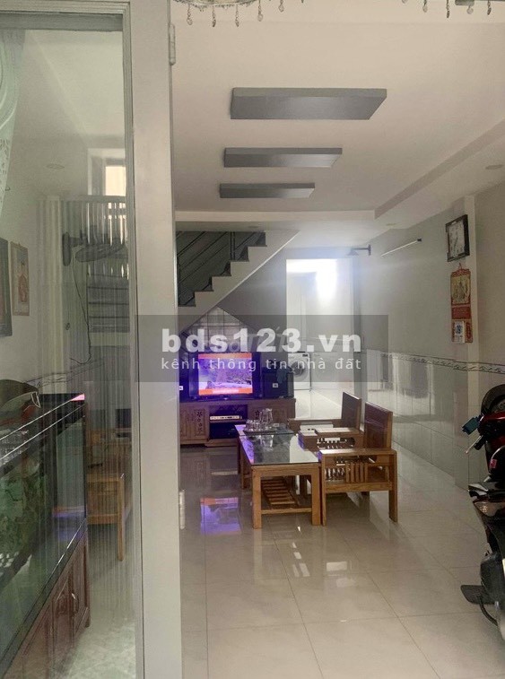 Cho thuê nhà NC 1 lầu đường 1A Vĩnh Lộc B Nhà đẹp liên hệ 0909953029