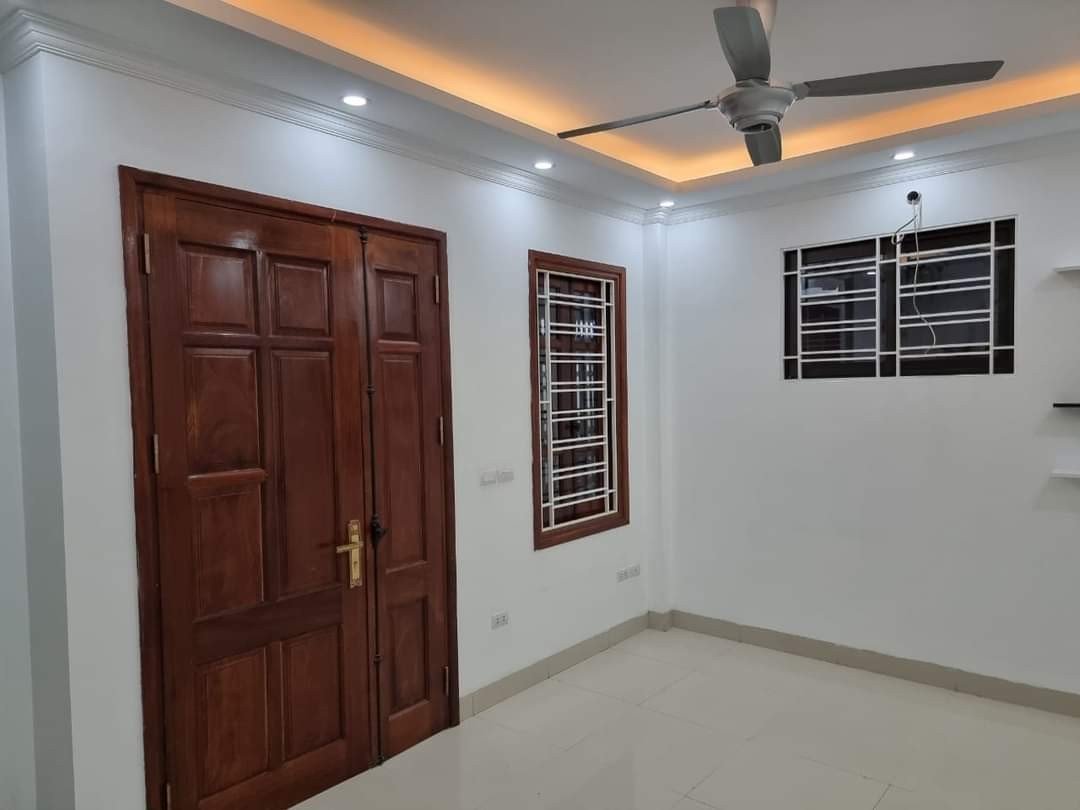 Chính chủ bán nhà Ngọc Lâm siêu hiếm, tiện ích ngập tràn sổ sẵn lh 0813426631
