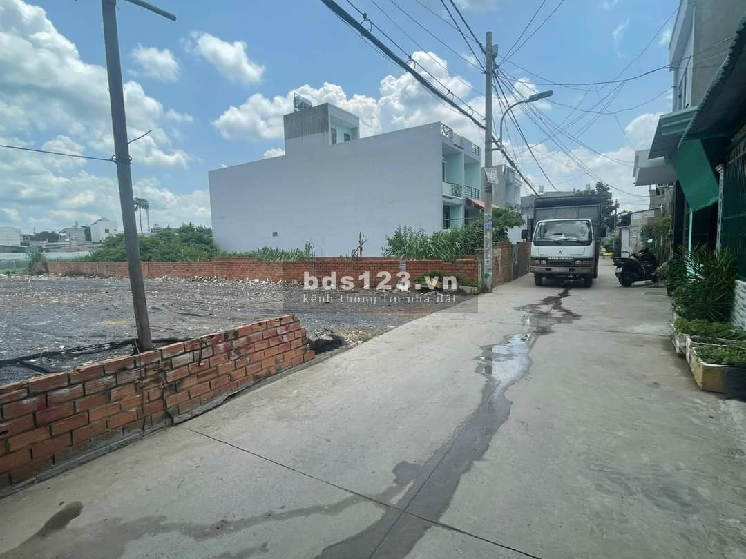 Bán ĐẤT ĐẸP hẻm xe tải P. Hiệp Thành Q12 525m sổ vuông chỉ 34tr/1m