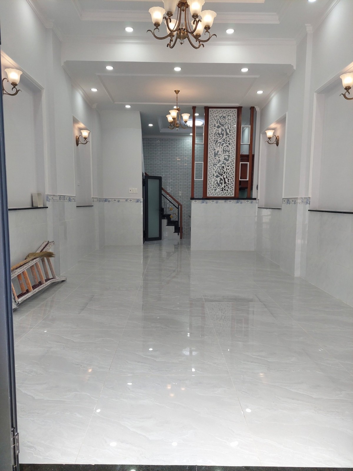 Bán nhà nguyên 4 tầng Âu Dương Lân Phường 3 Quận 8 giá bán 6.65 tỷ