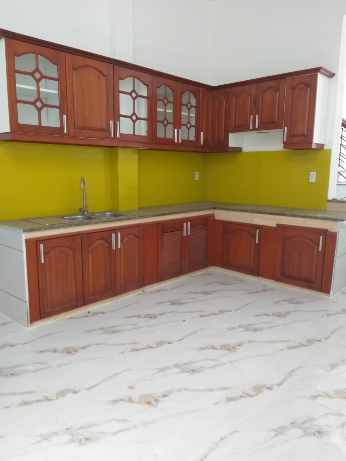 Gia đình cần bán nhà Trần Xuân Soạn 80m² x 4tầng BTCT nhỉnh giá 4 tỷ đồng